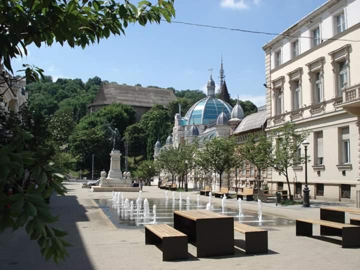 Loli Apartman Miskolc Exterior photo